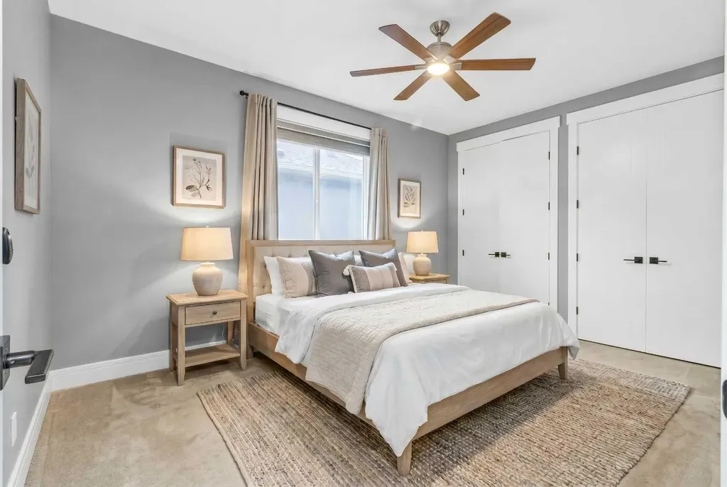 247 Kinniburgh Place Chestermere AB T1X 1Y2