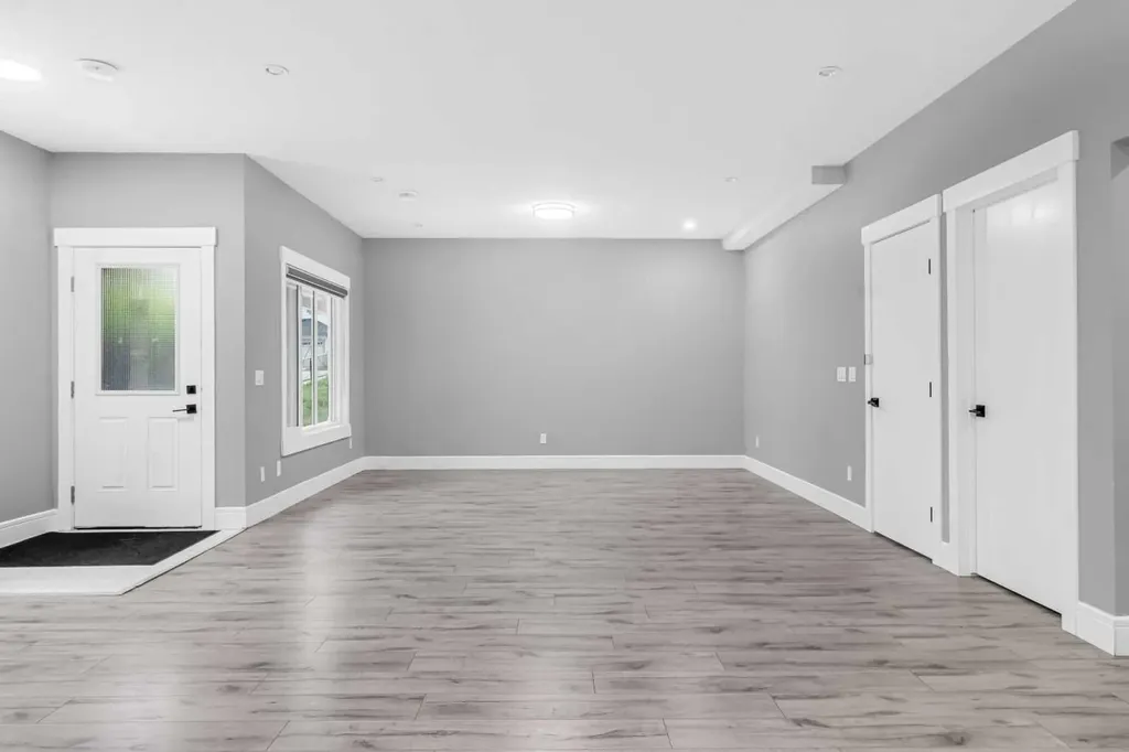 247 Kinniburgh Place Chestermere AB T1X 1Y2