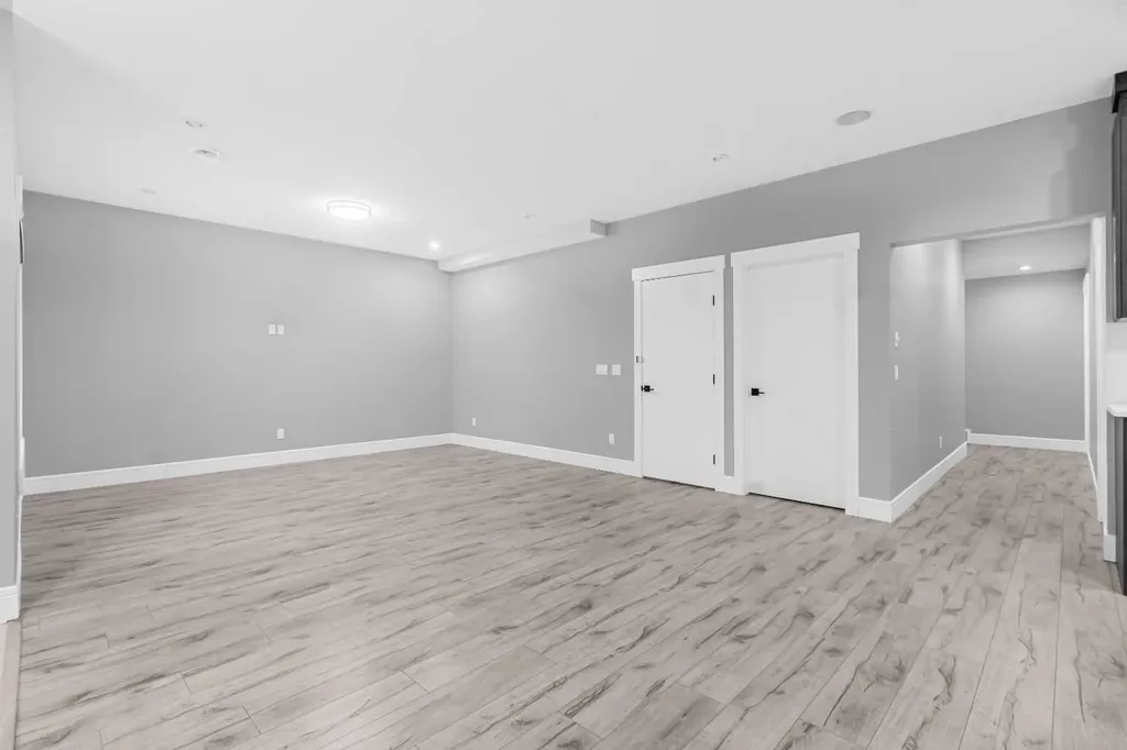 247 Kinniburgh Place Chestermere AB T1X 1Y2