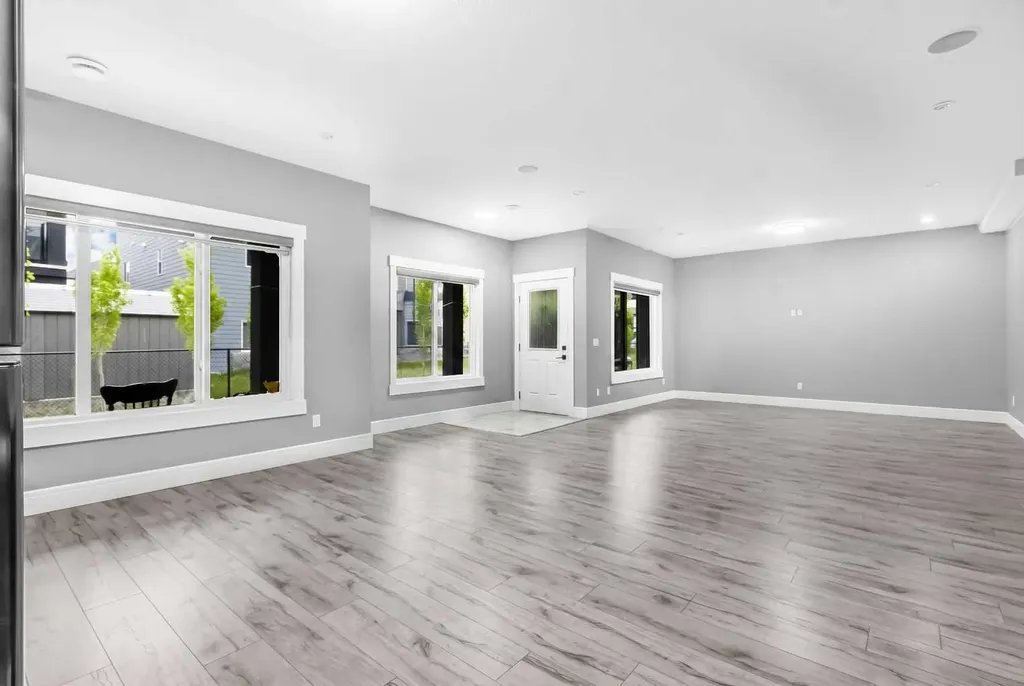 247 Kinniburgh Place Chestermere AB T1X 1Y2