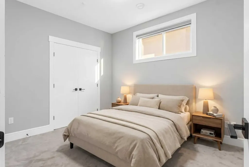 247 Kinniburgh Place Chestermere AB T1X 1Y2