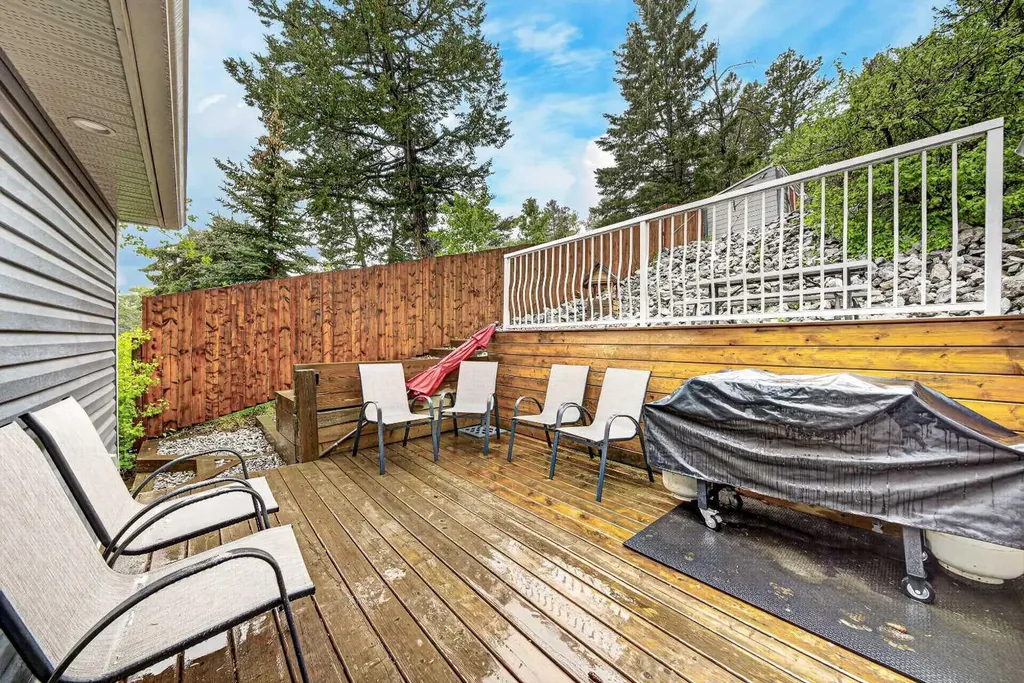 20526 24 Avenue Bellevue AB T0K 0C0