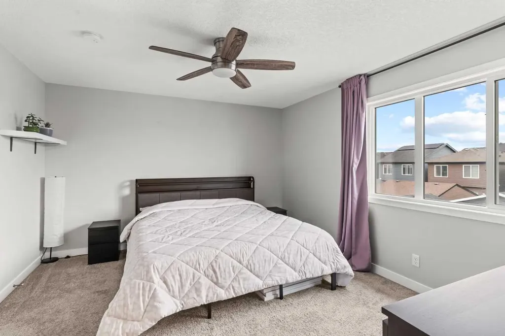 46 Corner Meadows Common NE Calgary AB T3N 1K1