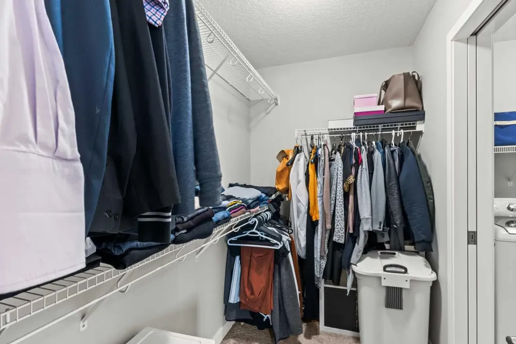46 Corner Meadows Common NE Calgary AB T3N 1K1