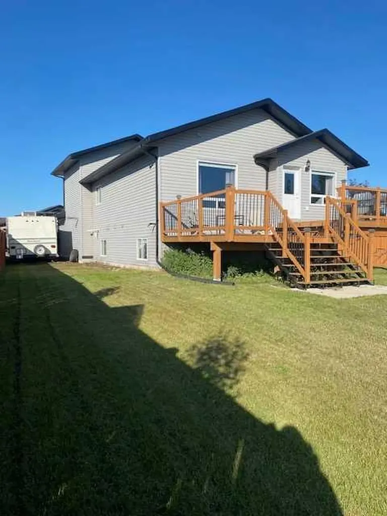 10145 97 Street Sexsmith AB T0H3C0