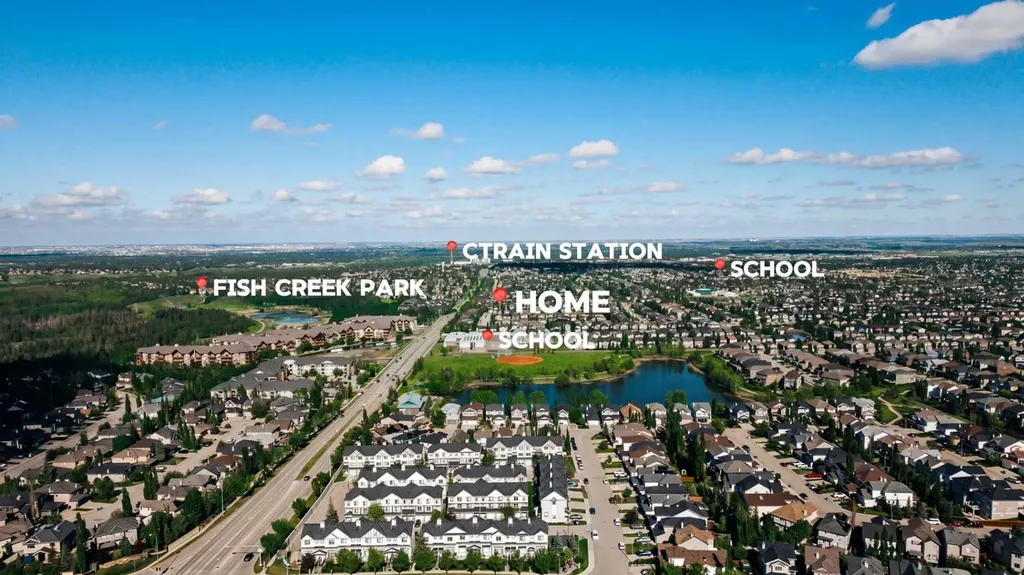 216 Everbrook Way SW Calgary AB T2Y 0E8