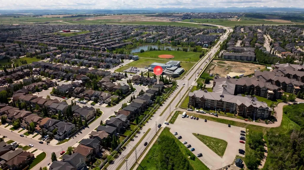 216 Everbrook Way SW Calgary AB T2Y 0E8