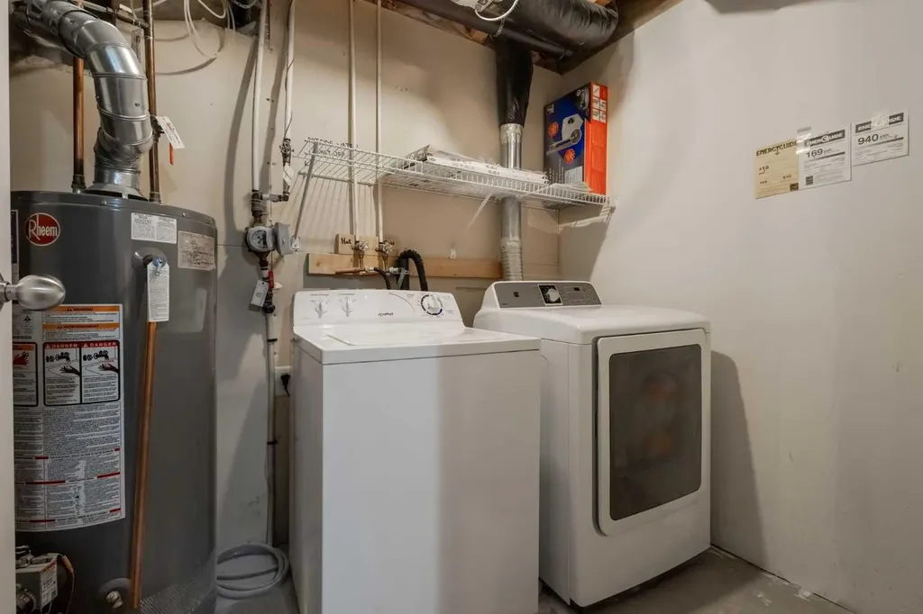 282 Prestwick Circle SE Calgary AB T2Z 3X4