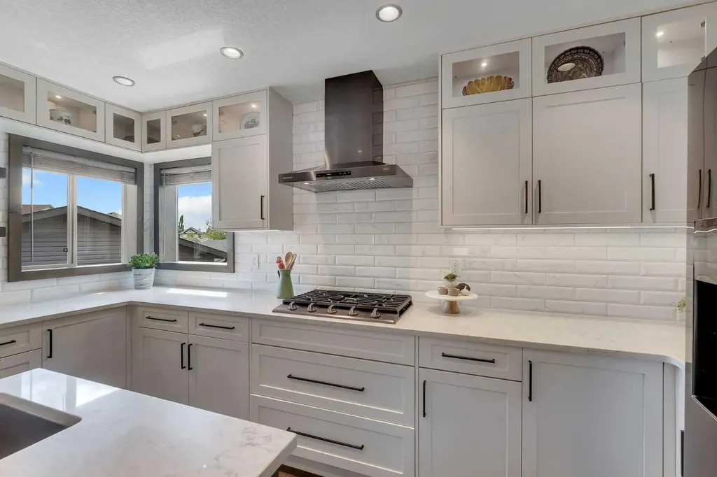 11 Citadel Acres Place NW Calgary AB T3G 5A8