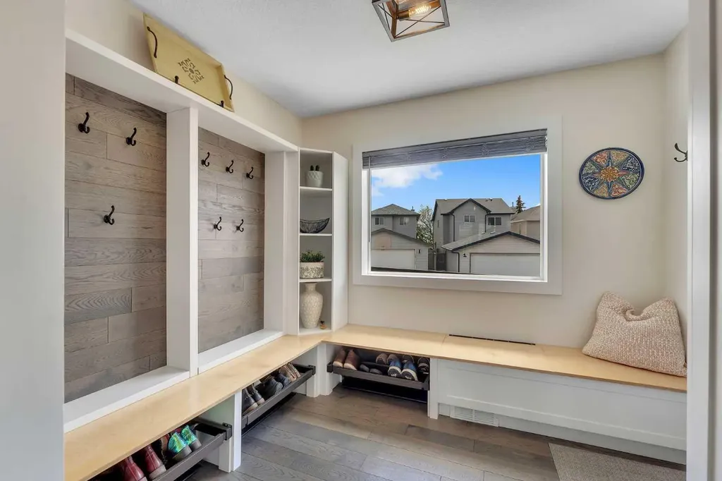 11 Citadel Acres Place NW Calgary AB T3G 5A8