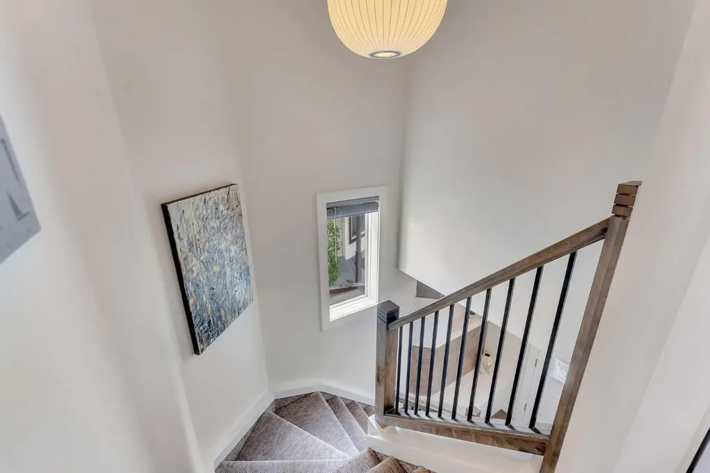 11 Citadel Acres Place NW Calgary AB T3G 5A8