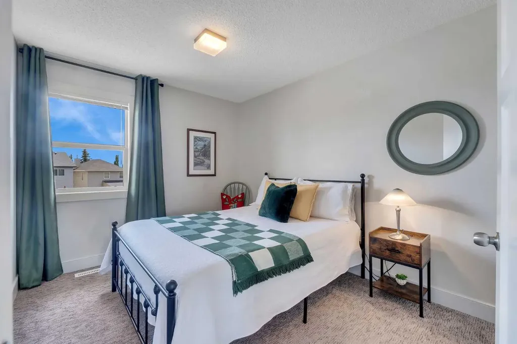 11 Citadel Acres Place NW Calgary AB T3G 5A8