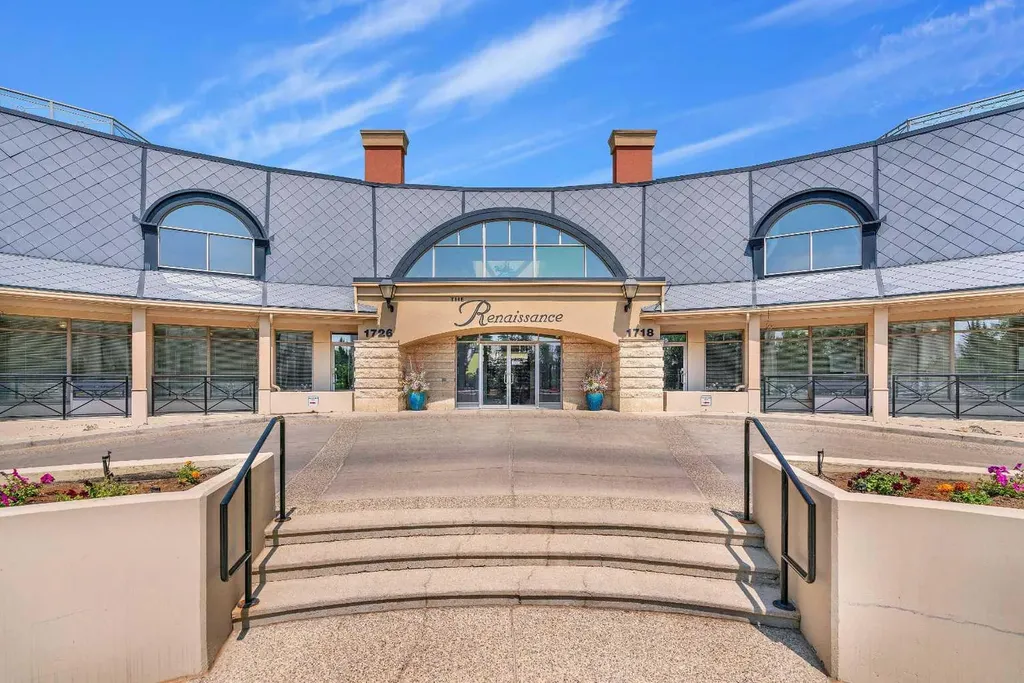 1726 14 Avenue NW Calgary AB T2N 4Y8