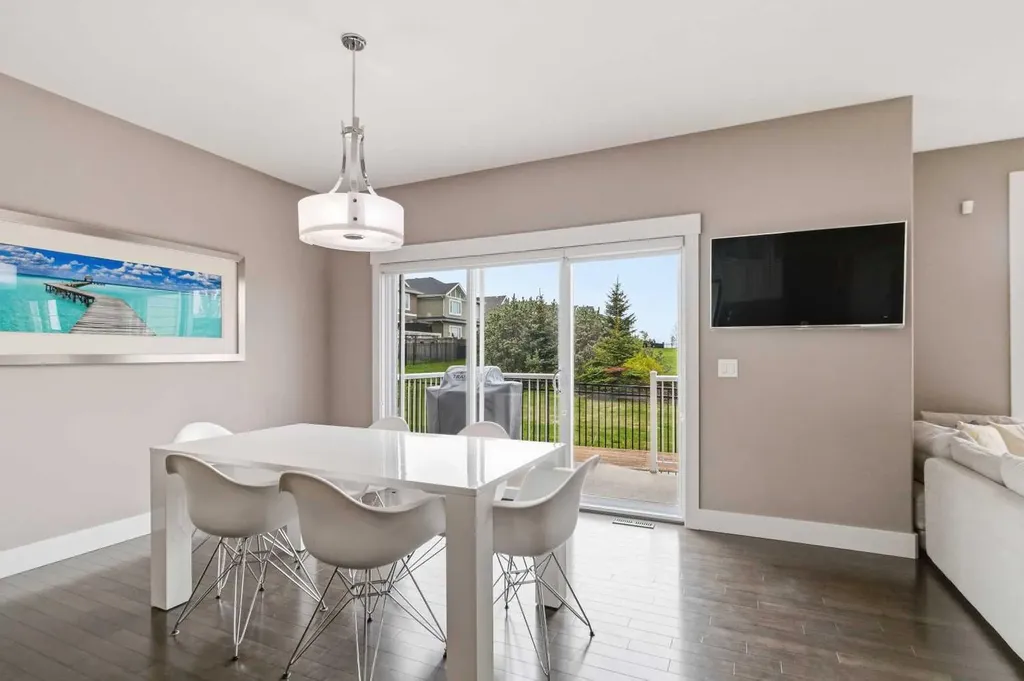 112 Dixon Road Fort Mcmurray AB T9K 0Y5