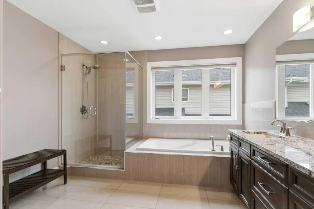 112 Dixon Road Fort Mcmurray AB T9K 0Y5