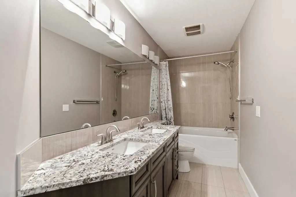 112 Dixon Road Fort Mcmurray AB T9K 0Y5