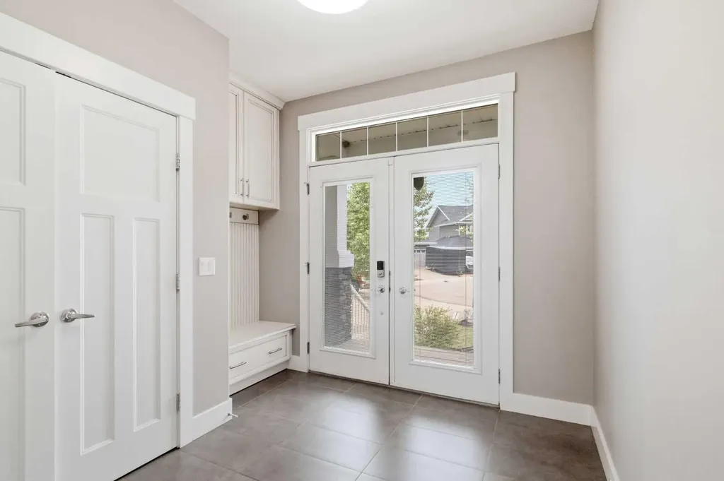 112 Dixon Road Fort Mcmurray AB T9K 0Y5