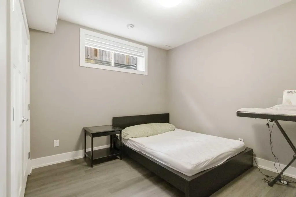 112 Dixon Road Fort Mcmurray AB T9K 0Y5