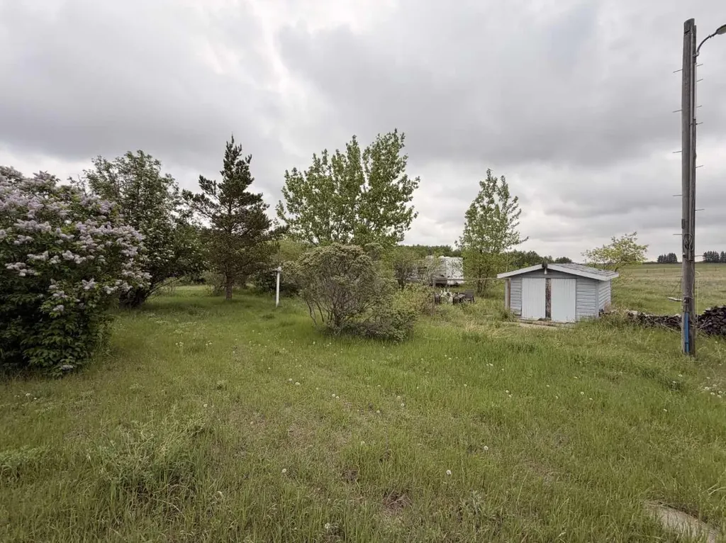 Combs Drive Rural Wainwright No. 61 M.d. Of AB T9W 1A6