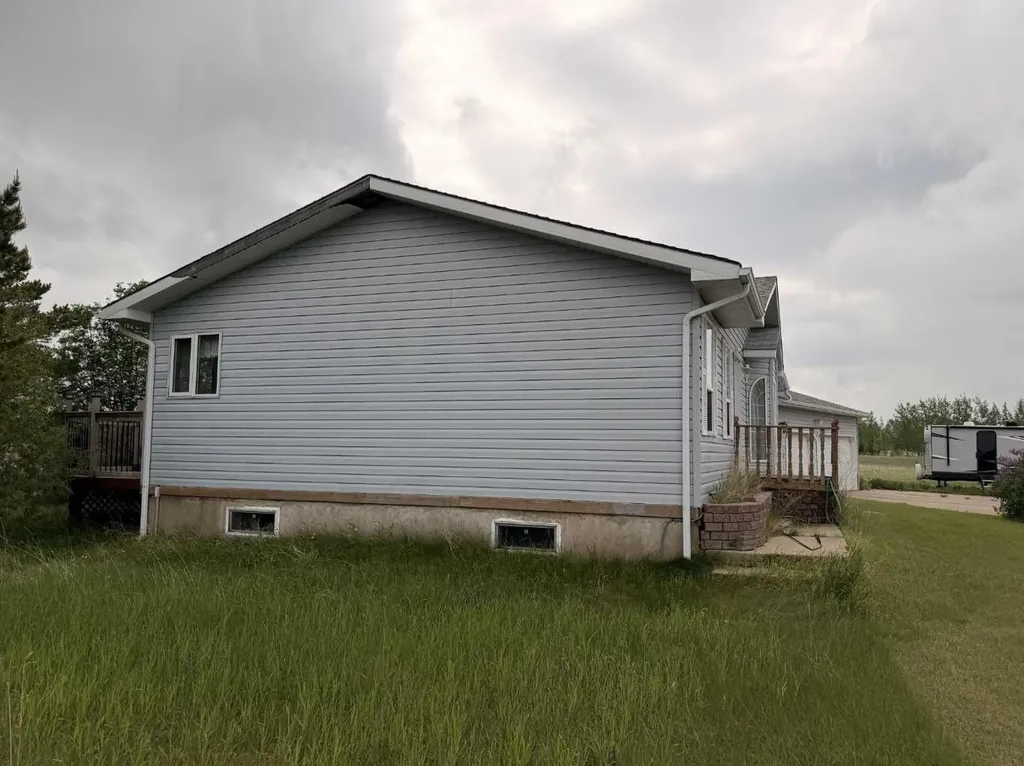 Combs Drive Rural Wainwright No. 61 M.d. Of AB T9W 1A6