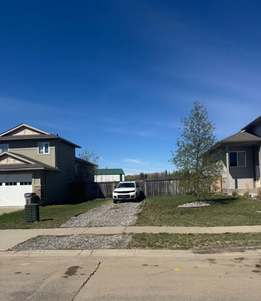 12006 Copperwood Road Grande Prairie AB T8X0H5