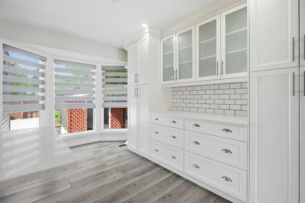 187 Templeton Circle NE Calgary AB T1Y 4G6