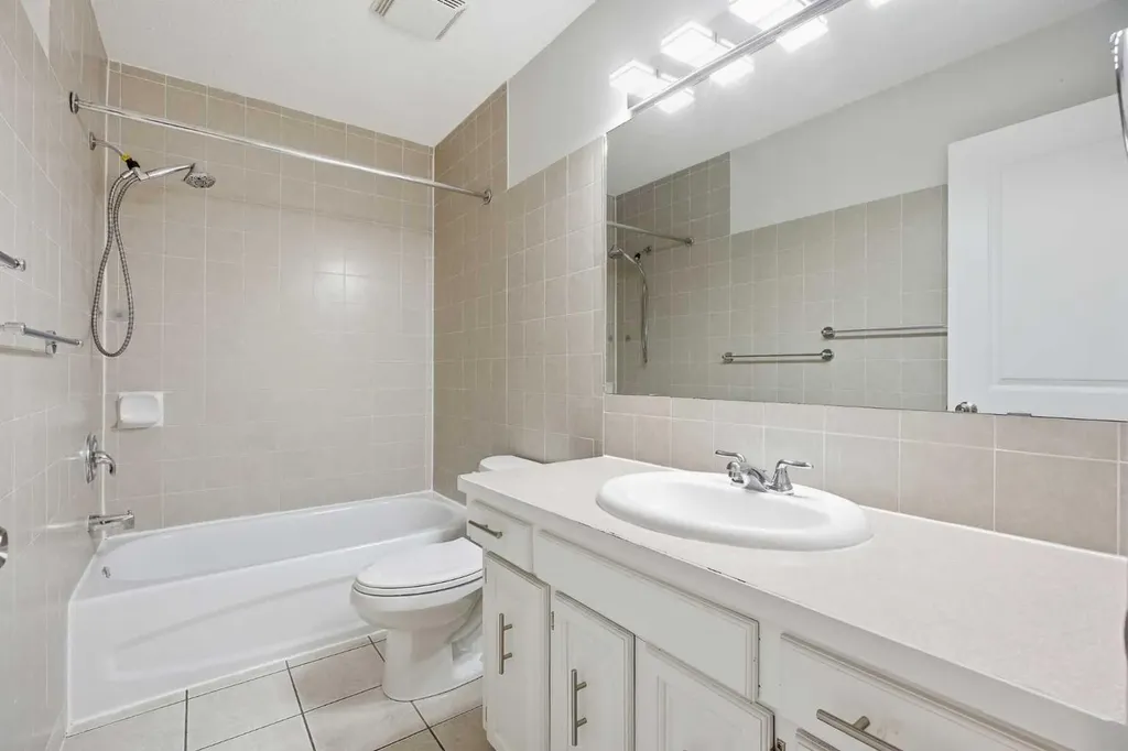 187 Templeton Circle NE Calgary AB T1Y 4G6