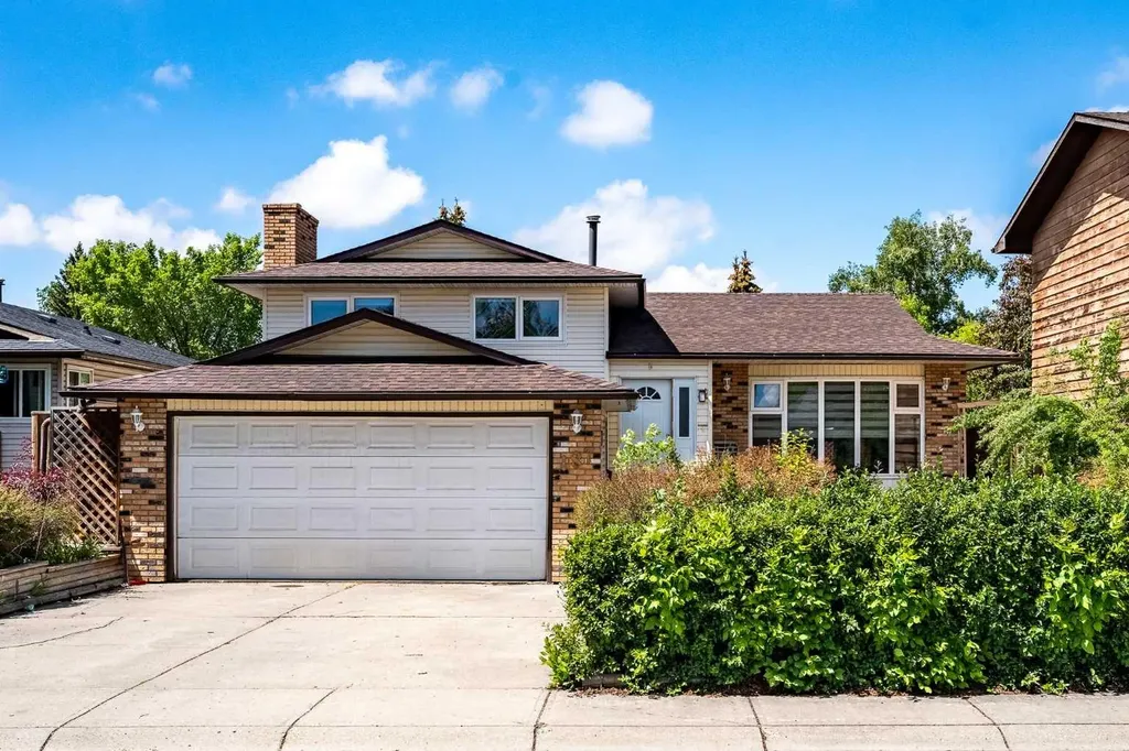 187 Templeton Circle NE Calgary AB T1Y 4G6