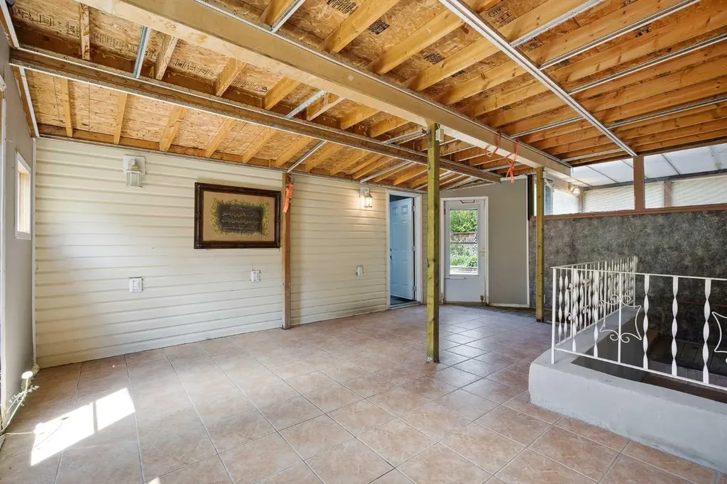 187 Templeton Circle NE Calgary AB T1Y 4G6