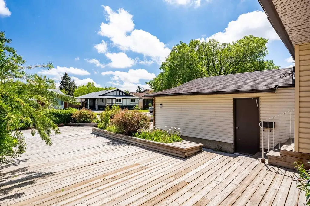 187 Templeton Circle NE Calgary AB T1Y 4G6