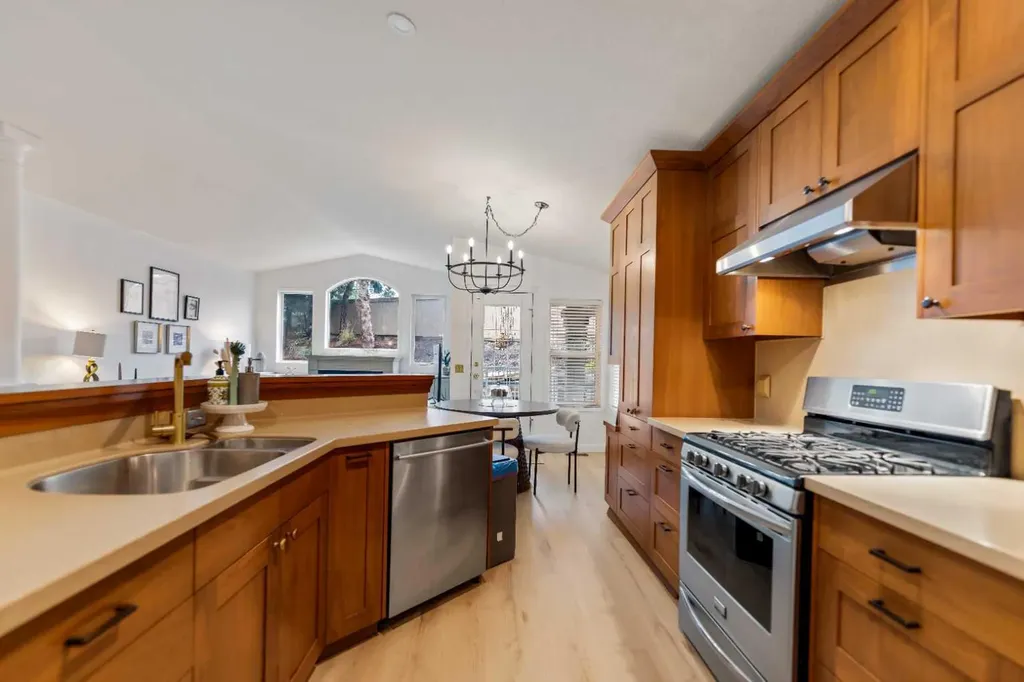 57 Sierra Morena Grove SW Calgary AB T3H 4L3
