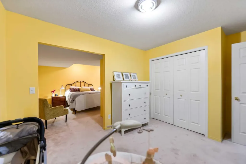 57 Sierra Morena Grove SW Calgary AB T3H 4L3