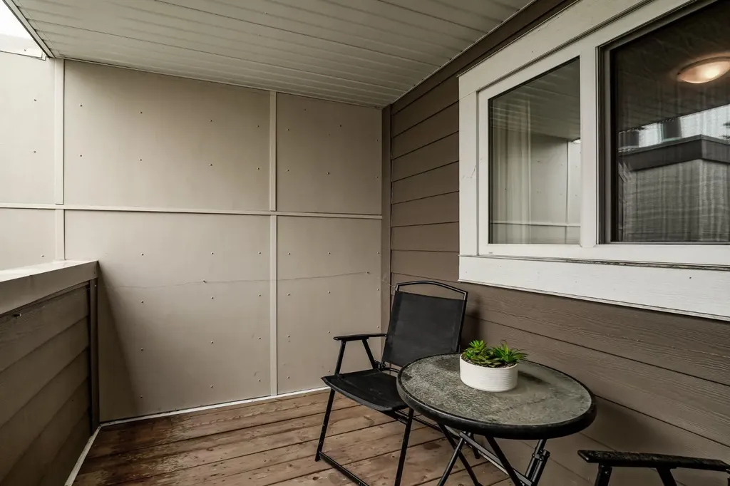 13104 Elbow Drive SW Calgary AB T2W2P2