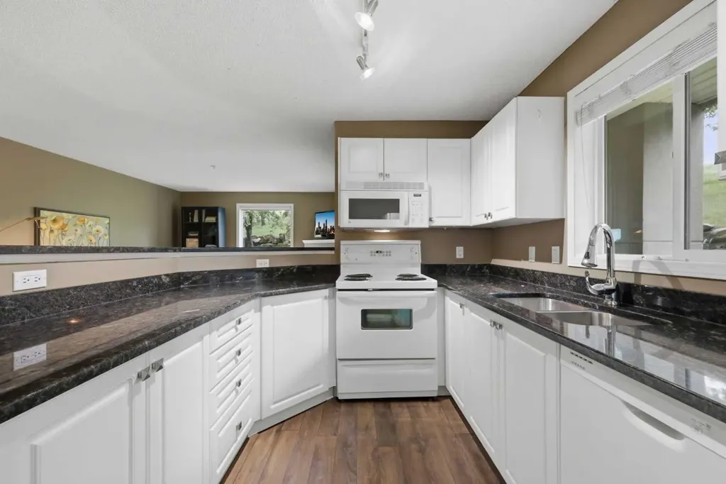 6000 Somervale Court SW Calgary AB T2Y 4J4