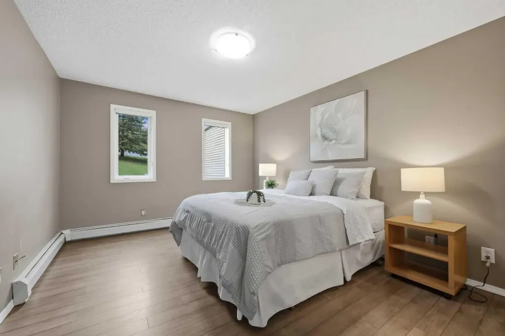 6000 Somervale Court SW Calgary AB T2Y 4J4