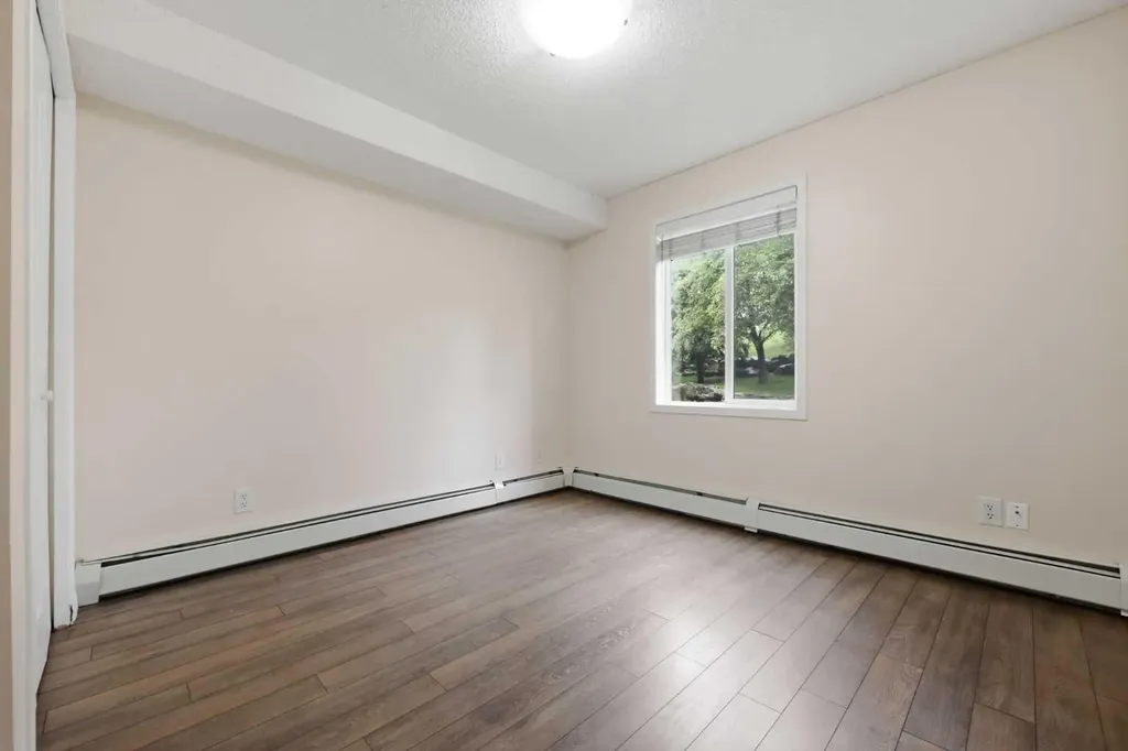 6000 Somervale Court SW Calgary AB T2Y 4J4