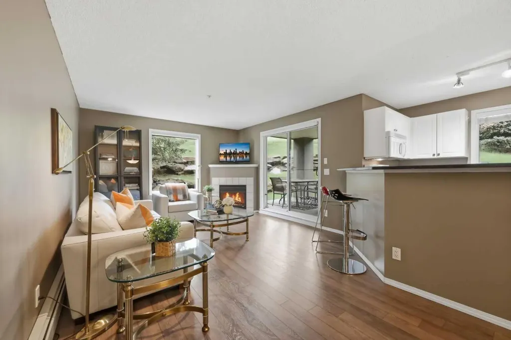 6000 Somervale Court SW Calgary AB T2Y 4J4
