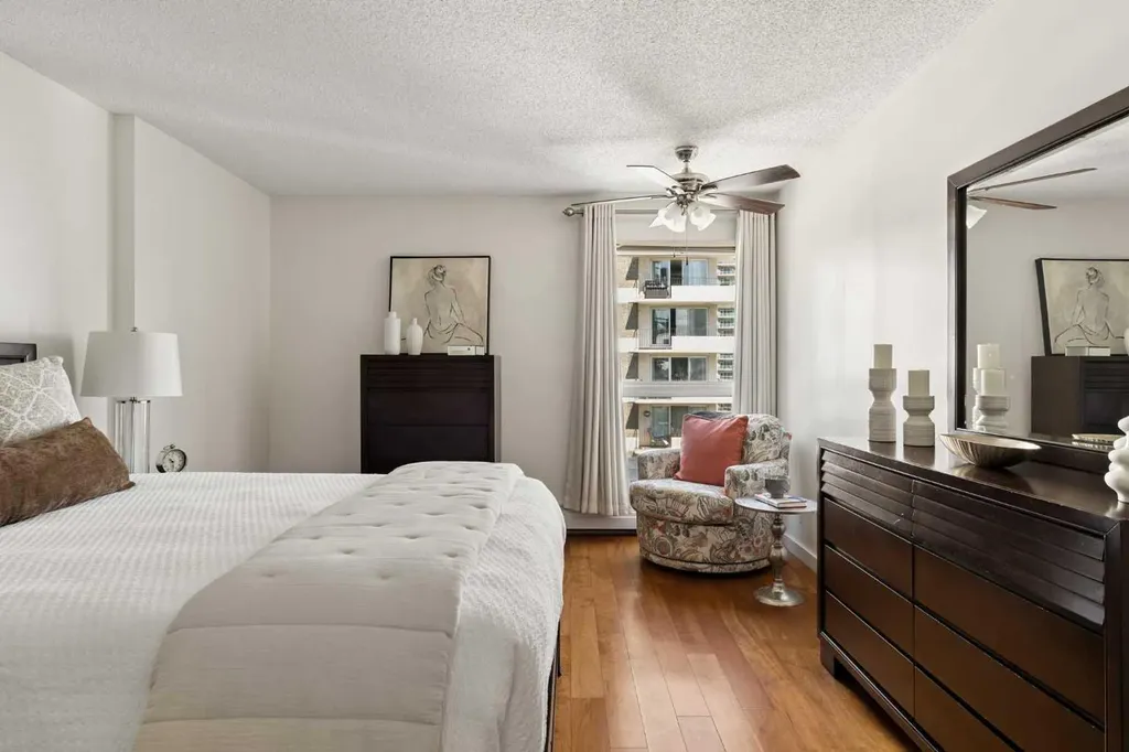 540 14 Avenue SW Calgary AB T2R 0M6