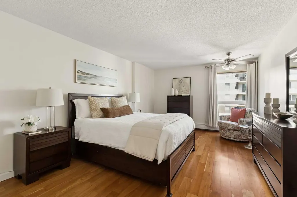 540 14 Avenue SW Calgary AB T2R 0M6