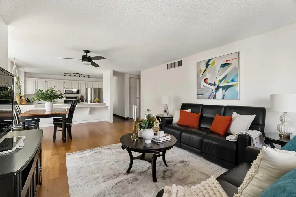 540 14 Avenue SW Calgary AB T2R 0M6