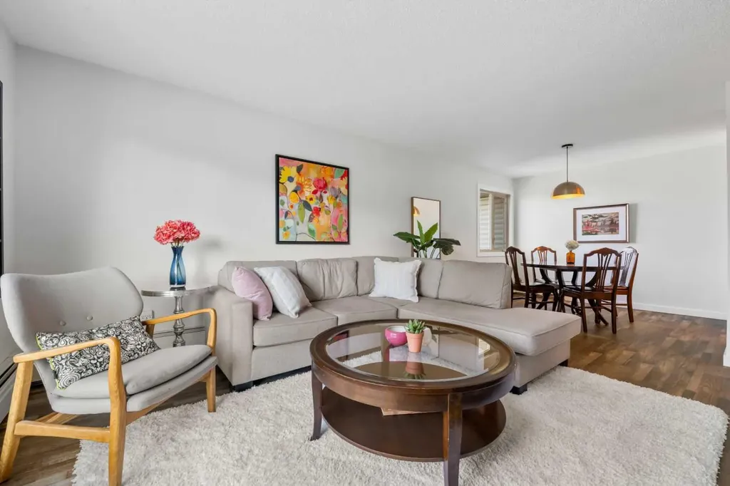130 25 Avenue SW Calgary AB T2S 0K9