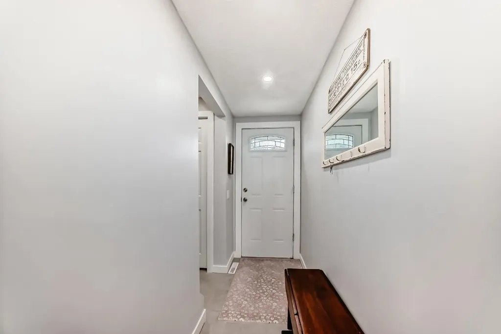 6440 4 Street NW Calgary AB T2K 1B8