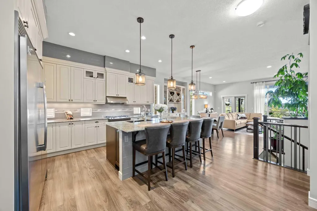 119 Nolanshire Point NW Calgary AB T3R 0P4