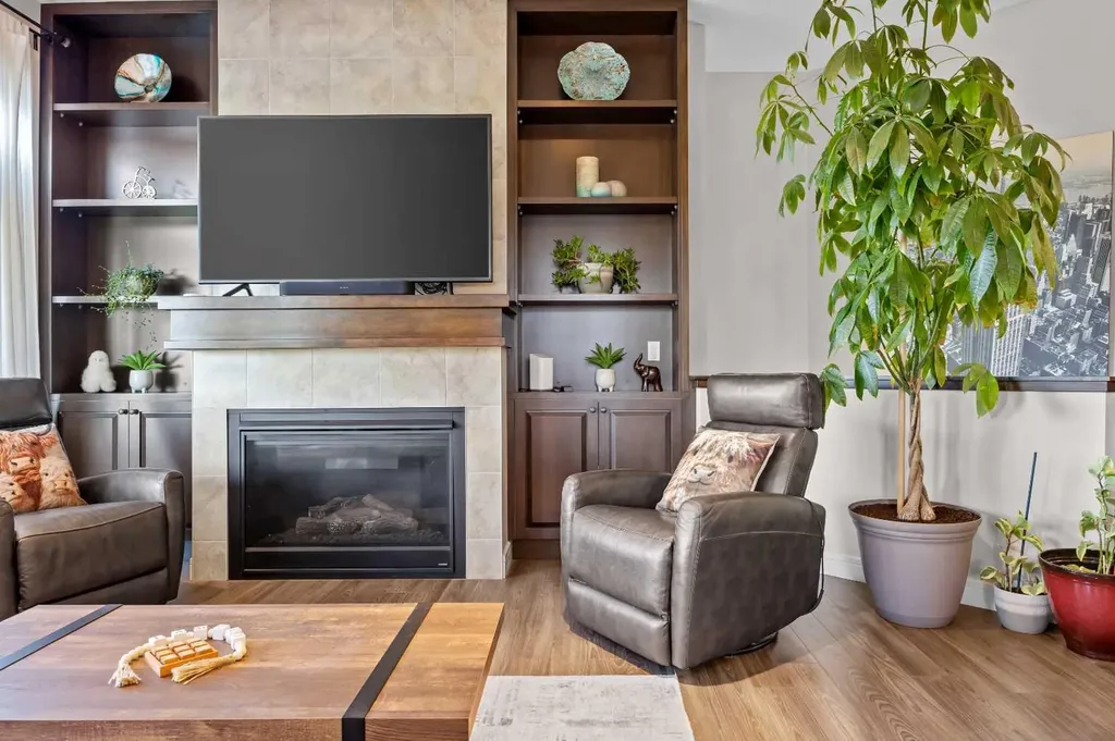119 Nolanshire Point NW Calgary AB T3R 0P4