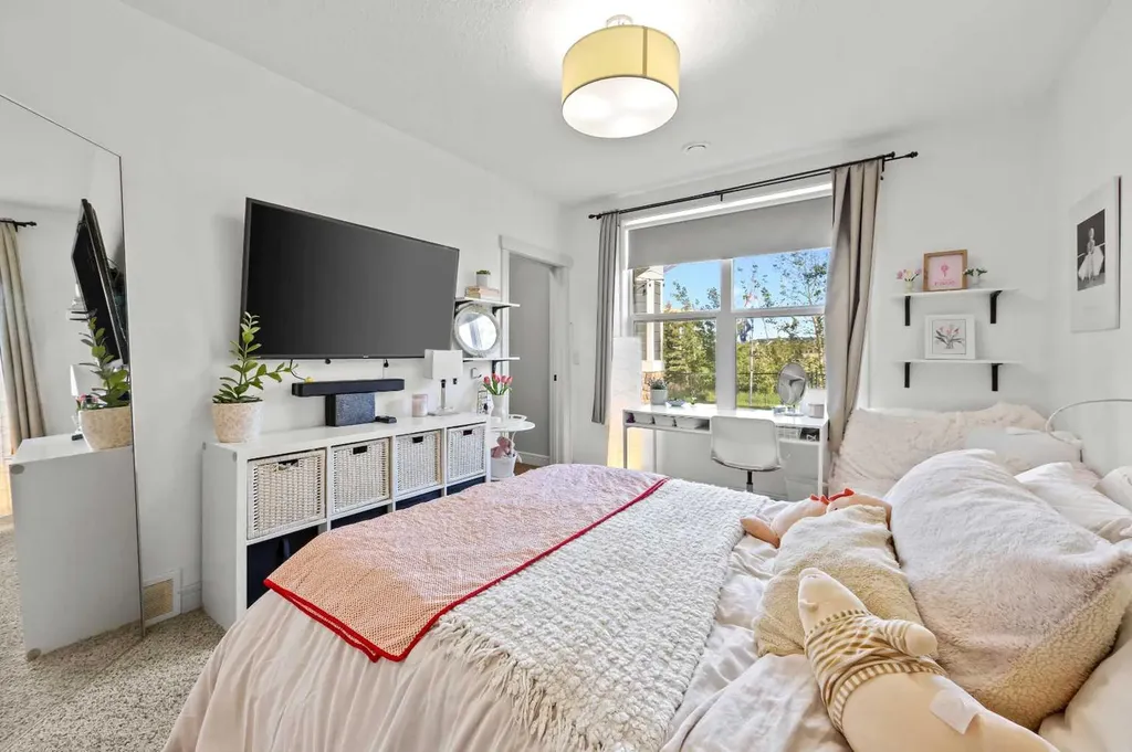 119 Nolanshire Point NW Calgary AB T3R 0P4