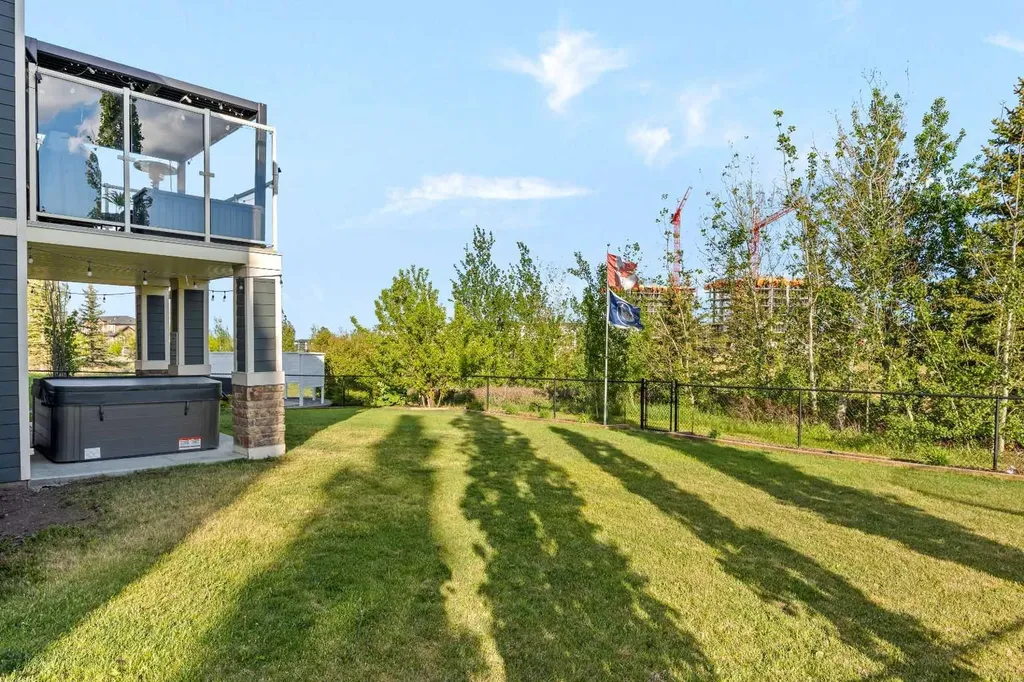 119 Nolanshire Point NW Calgary AB T3R 0P4