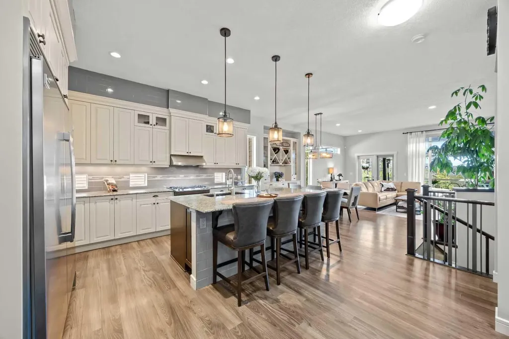119 Nolanshire Point NW Calgary AB T3R 0P4