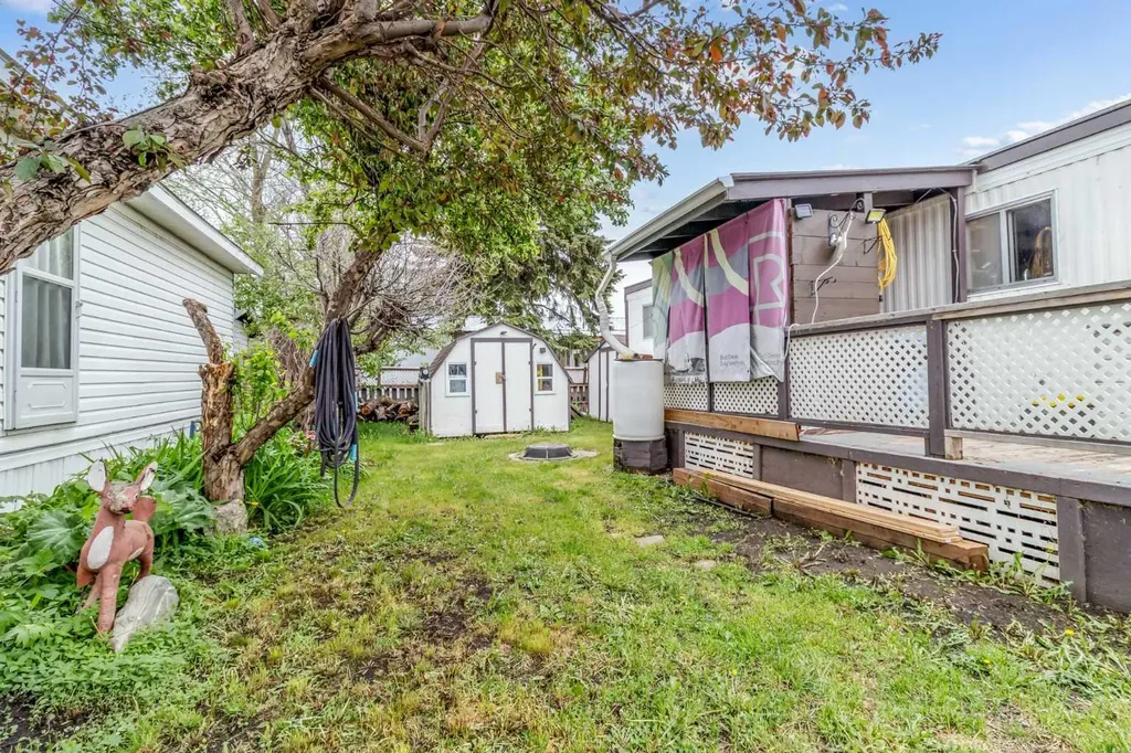 6940 63 Avenue Red Deer AB T4P 1K5