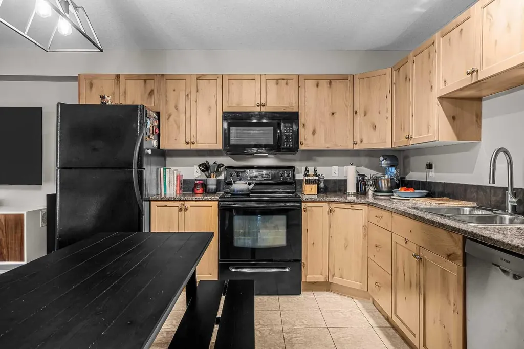 300 Palliser Canmore AB T1W0H5