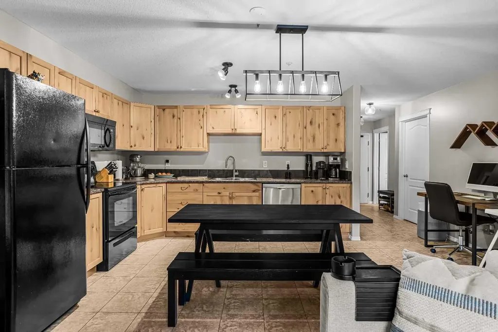300 Palliser Canmore AB T1W0H5